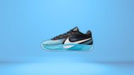 Giannis Freak 6 “Christmas” (Image via Nike)